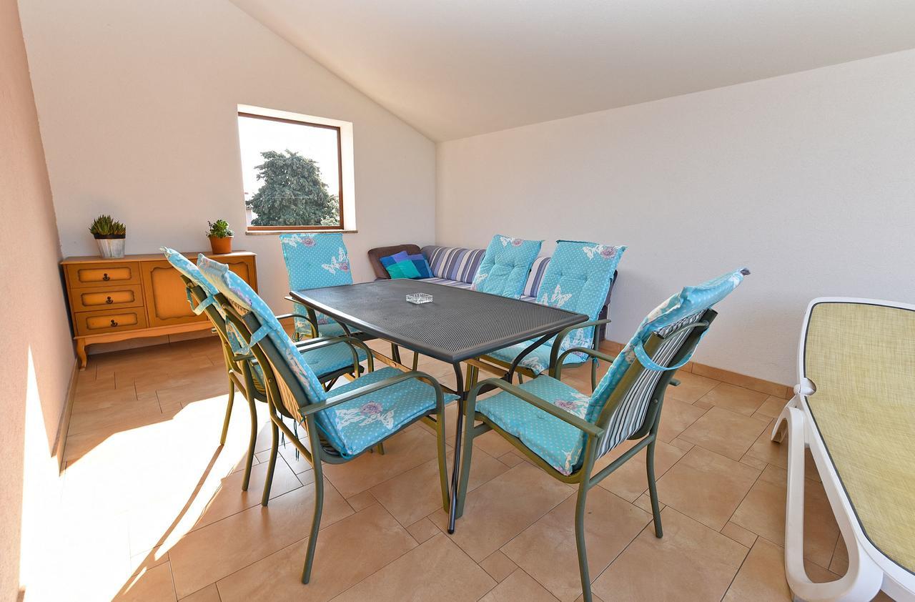 Apartment Monfiorenzo 1551 Ровин Екстериор снимка